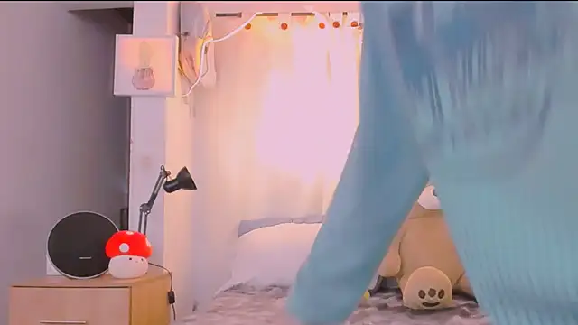 AllanYong18 online show from 03/21/26, 08:19