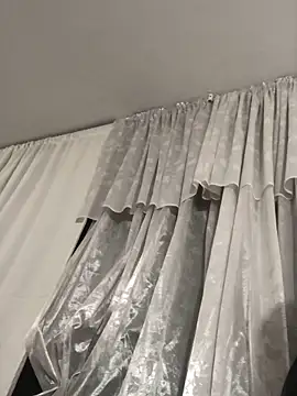 Snapshot of NubeZea chatting on 01/23/25, 09:18 NubeZea online show from 01/23/25, 09:18