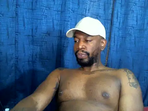 Snapshot of strong__anthony chatting on 01/14/25, 02:00 strong anthony online show from 01/14/25, 02:00