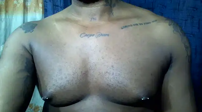 Snapshot of strong__anthony chatting on 01/17/25, 06:33 strong anthony online show from 01/17/25, 06:33