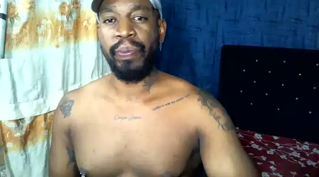 Snapshot of strong__anthony chatting on 01/31/25, 03:41 strong anthony online show from 01/31/25, 03:41