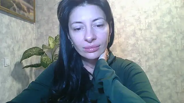LissaBlossom online show from 10/13/25, 04:56