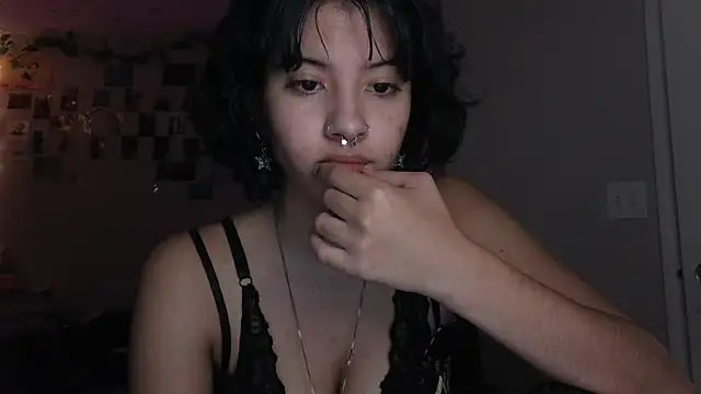 Rubyred2369 online show from 01/19/25, 08:09