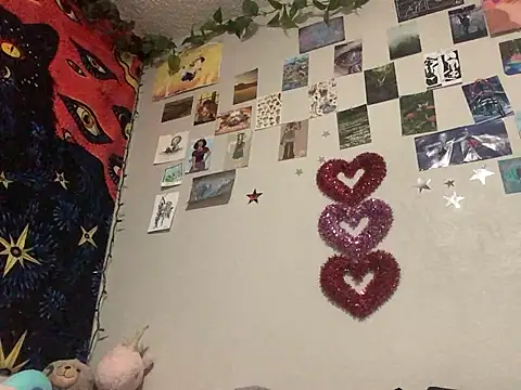 Rubyred2369 online show from 02/10/25, 07:07