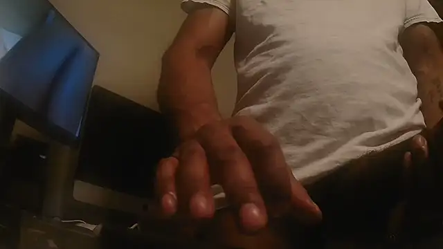 MrDaddyBbSnake online show from 04/20/26, 04:48