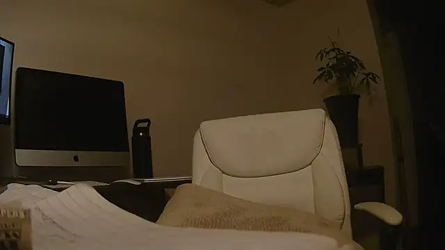 MrDaddyBbSnake online show from 04/22/26, 01:41