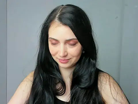 Amalia amor online show from 11/30/25, 12:42