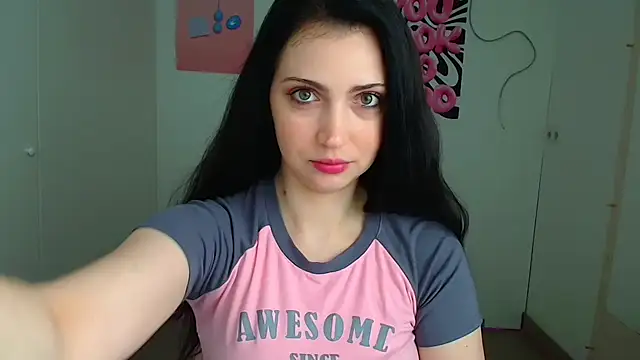 Snapshot of Amalia_amor chatting on 05/15/26, 05:58 Amalia amor online show from 05/15/26, 05:58