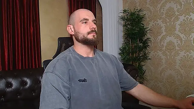 AdamJamesonn online show from 03/19/25, 06:24