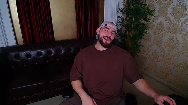 AdamJamesonn online show from 11/28/25, 05:21