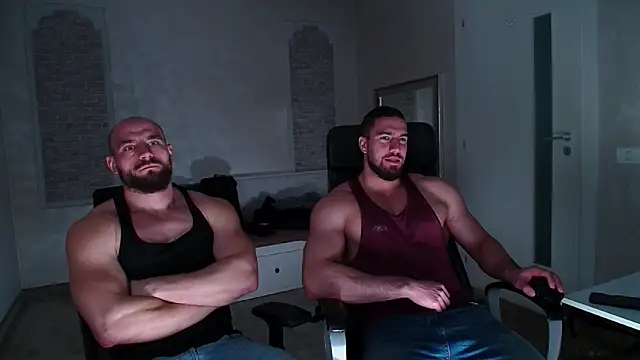 Snapshot of AdamJamesonn chatting on 02/17/26, 05:48 AdamJamesonn online show from 02/17/26, 05:48