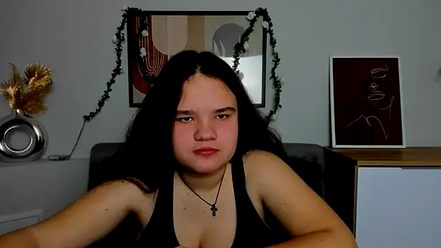 AdeleCruz online show from 02/14/25, 01:29