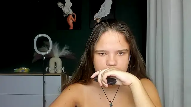 AdeleCruz online show from 07/10/26, 12:08