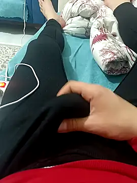 Snapshot of senle12ben chatting on 01/13/25, 08:48 senle12ben online show from 01/13/25, 08:48