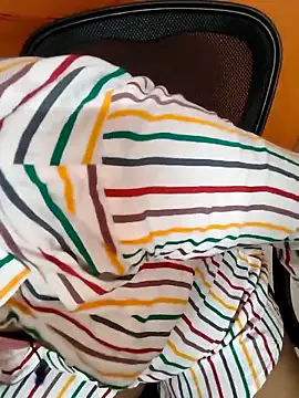 Lolitatamil online show from 04/04/26, 08:17