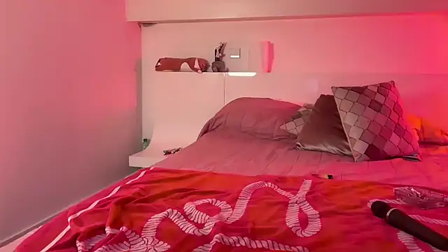 charlyroseblossom online show from 04/13/26, 03:50