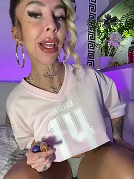 CheekyChels online show from 03/20/26, 09:30