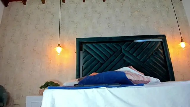 Marttina Ruiz online show from 03/07/25, 07:49