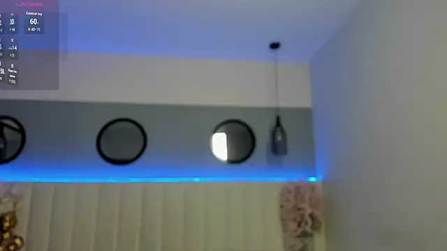 Snapshot of chelsea_bolton_ chatting on 06/19/26, 12:20 chelsea bolton online show from 06/19/26, 12:20