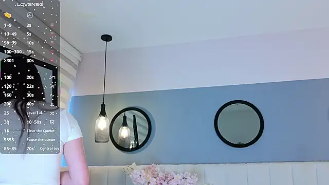 Snapshot of chelsea_bolton_ chatting on 07/12/26, 12:29 chelsea bolton online show from 07/12/26, 12:29