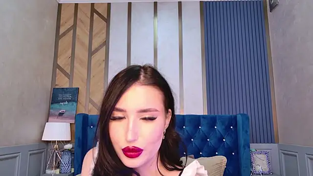 EmmaLawrens online show from 02/16/25, 09:04