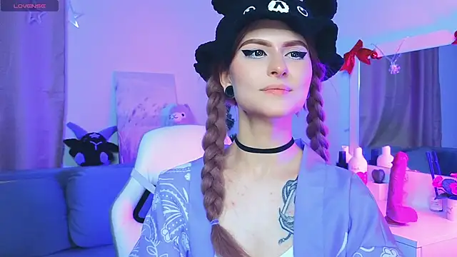 Emily  Mooree online show from 01/26/25, 11:28