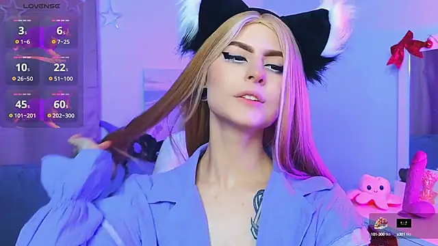 Emily  Mooree online show from 02/10/25, 04:08