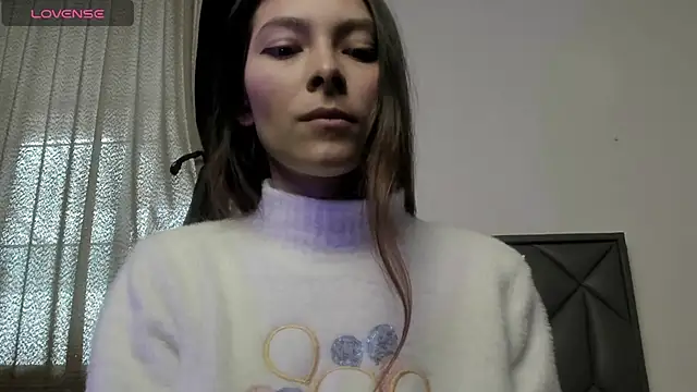 Snapshot of Aleska_Miami chatting on 01/28/25, 05:46 Aleska Miami online show from 01/28/25, 05:46