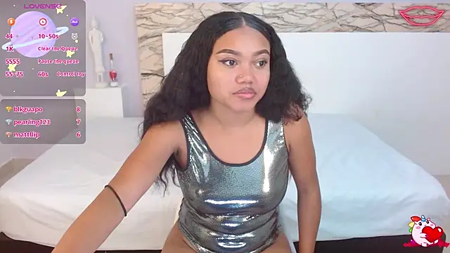 JasmineRose7 online show from 03/03/25, 07:10