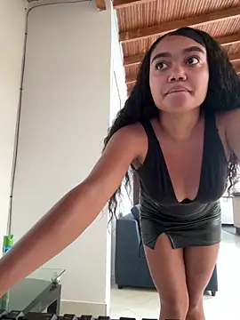 JasmineRose7 online show from 03/22/26, 12:41