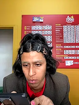 boysLittle online show from 09/24/25, 09:07