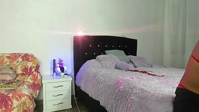 boysLittle online show from 03/06/26, 08:33