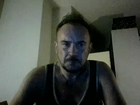 Snapshot of GaySexxPL chatting on 01/14/25, 12:00 GaySexxPL online show from 01/14/25, 12:00