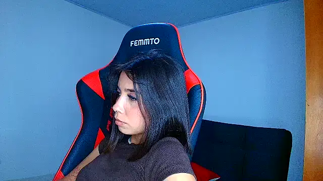 Rousse violett online show from 11/04/25, 09:58