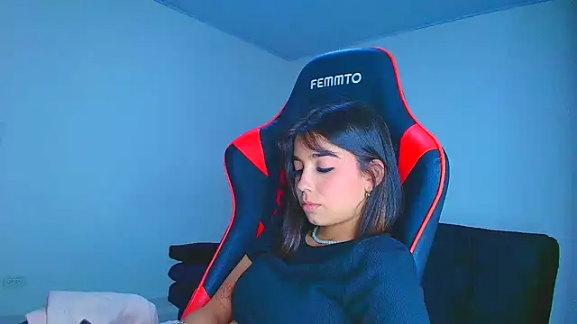 Rousse violett online show from 11/06/25, 11:48