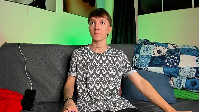 Snapshot of jeremy_salvatore chatting on 01/22/25, 07:57 jeremy salvatore online show from 01/22/25, 07:57