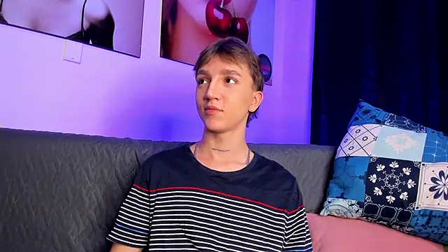 Snapshot of jeremy_salvatore chatting on 01/24/25, 05:10 jeremy salvatore online show from 01/24/25, 05:10