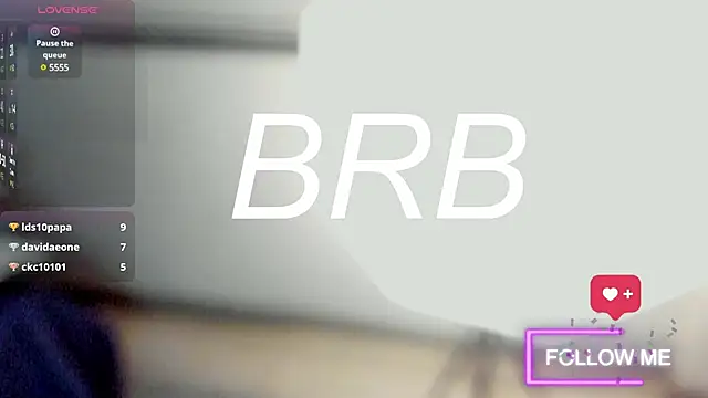 Snapshot of tim__fox chatting on 03/08/25, 10:45 tim fox online show from 03/08/25, 10:45