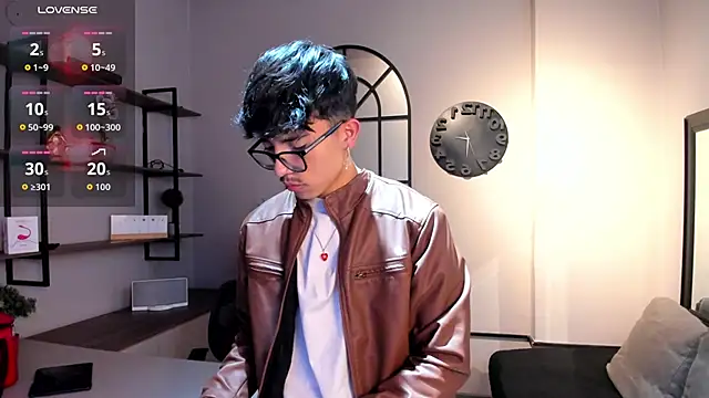 Snapshot of tim__fox chatting on 10/27/25, 12:09 tim fox online show from 10/27/25, 12:09