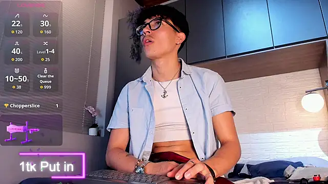 Snapshot of tim__fox chatting on 11/12/25, 01:00 tim fox online show from 11/12/25, 01:00