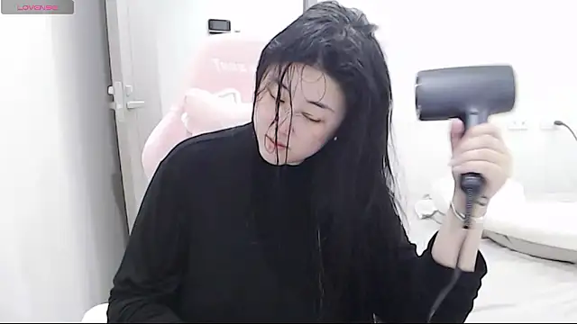 minnie9009 online show from 01/16/26, 07:01