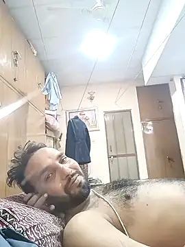 Snapshot of Rajasthani-boy chatting on 01/19/25, 04:57 Rajasthani-boy online show from 01/19/25, 04:57