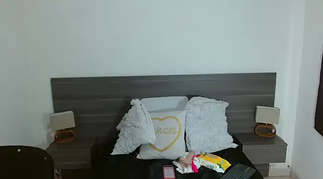 RAICHELLCOOPER1 online show from 02/22/25, 12:51