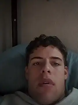 young18dick  online show from 03/06/25, 12:54