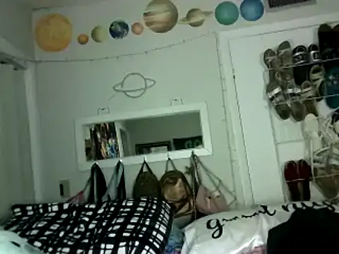 nikkikittyx3 online show from 03/05/25, 06:23