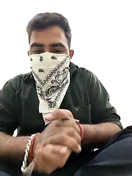 13lusty online show from 02/05/25, 06:13