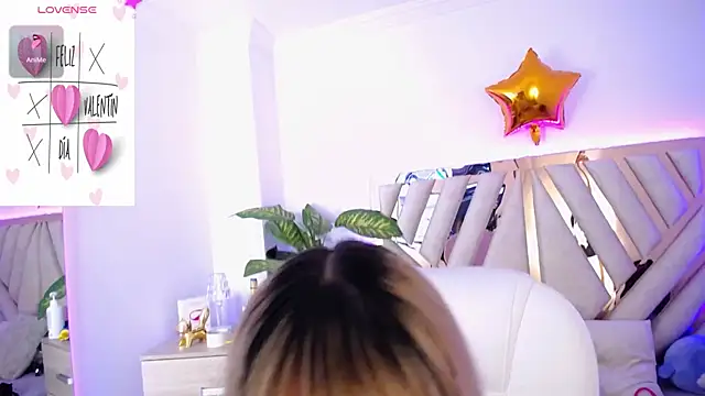 NyxAndria 1 online show from 02/05/25, 07:53