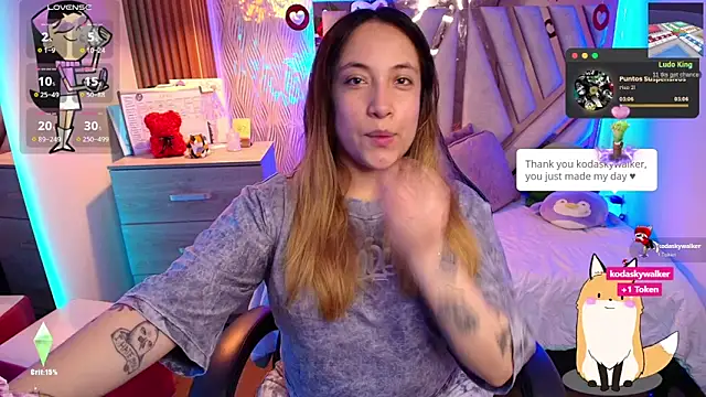 Snapshot of NyxAndria_1 chatting on 06/08/26, 02:23 NyxAndria 1 online show from 06/08/26, 02:23