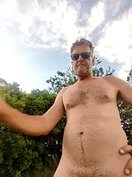 itsmeyes69 online show from 01/25/25, 03:41