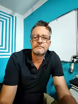 itsmeyes69 online show from 01/29/25, 02:10